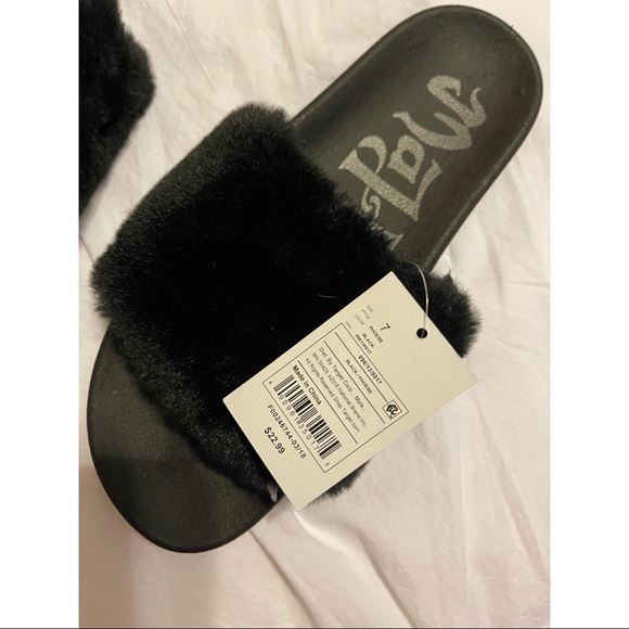 Faux fur slides - Picture 5 of 6